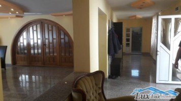 lux-imobiliare-vinde-casa-in-tautii-de-sus-240000-euro-2