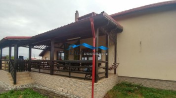 casa-zona-d-grosului-11
