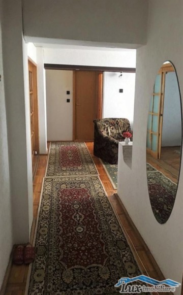 apartament-4-camere-zona-traian-88000-e-1