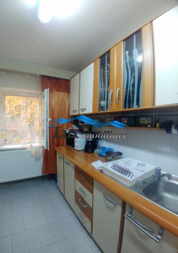 apartament-3-camere-zona-hotel-ambassador-68000-e-6