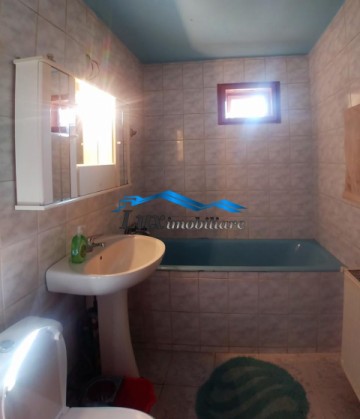 inchiriez-apartament-4-camere-zona-canal-7-300e-5