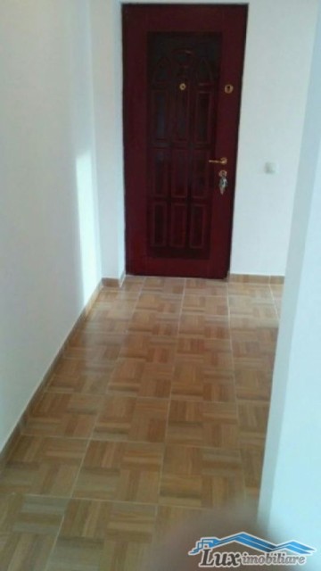 apartament-cu-2-camere-zona-centrala-2