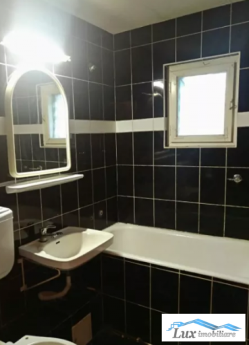 apartament-3-camere-zona-granicerilor-53000-e-3