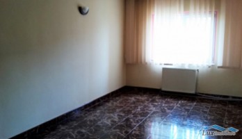 apartament-3-camere-zona-oituz-muntele-sionului-58000-e-6
