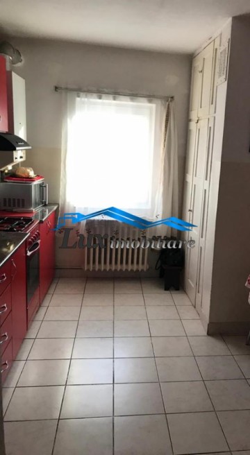 apartament-3-camere-zona-centrala-56000-e