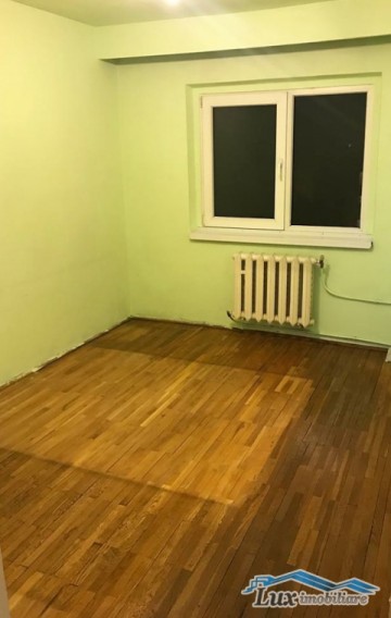 apartament-3-camere-zona-centrala-56000-e-3