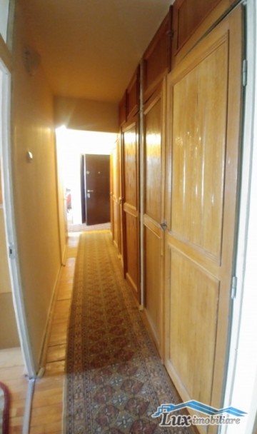 apartament-3-camere-zona-petru-rares-sc-3-58500-e-13