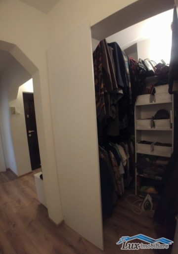 apartament-3-camere-zona-valecsandri-hotel-europa-66800-e-16