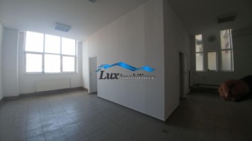 lux-imobiliare-inchiriaza-spatiu-comercial-in-zona-ultracentrala-3