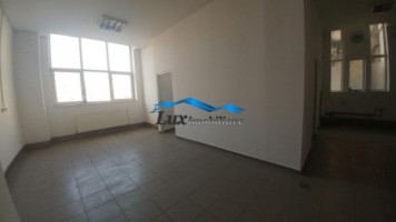 lux-imobiliare-inchiriaza-spatiu-comercial-in-zona-ultracentrala-2