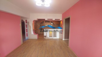 apartament-cu-3-camere-pe-bd-traian-4