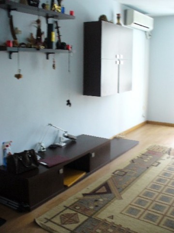 apartament-cu-2-camere-de-inchiriat-0