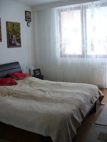 apartament-cu-3-camere-de-inchiriat