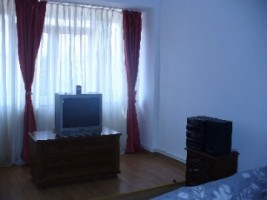 apartament-cu-4-camere-de-inchiriat-3