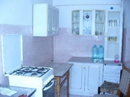 apartament-cu-3-camere-de-inchiriat-2