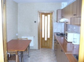 apartament-cu-3-camere-de-inchiriat-3