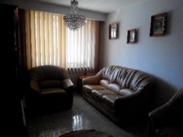 apartament-cu-3-camere-de-inchiriat