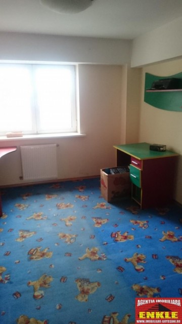 apartament-4-camere-zona-marchian-5