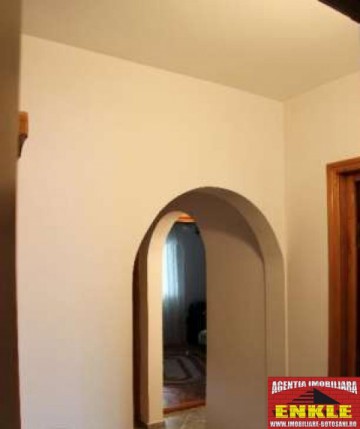 apartament-3-camere-zona-grivita-0