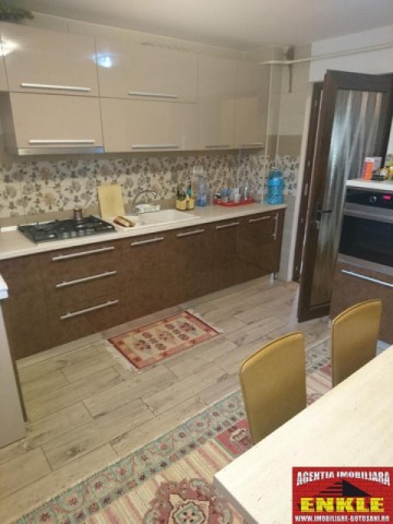 apartament-3-camere-zona-primaverii-8