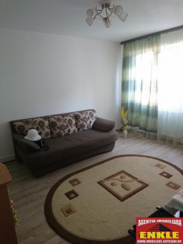 apartament-2-camere-zona-complex-bulevard