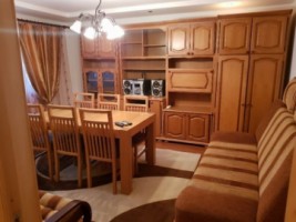 apartament-4-camere-zona-capat-1-1