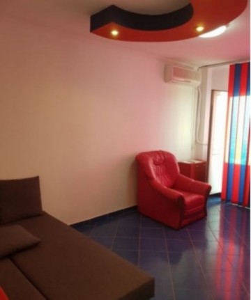 garsoniera-in-zona-drumul-taberei-situat-in-bloc-mixt