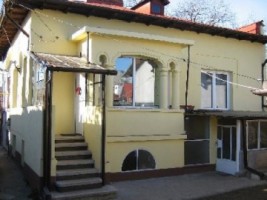 campina-casa-de-vanzare-85000-euro-0