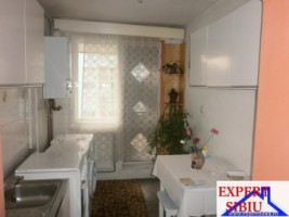 inchiriez-apartament-2-camere-zona-mihai-viteazul-4