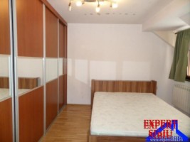 inchiriez-apartament-3-camere-la-casa-zona-ultracentrala