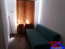 vand-apartament-2-camere-la-casa-zona-orasul-de-jos-2