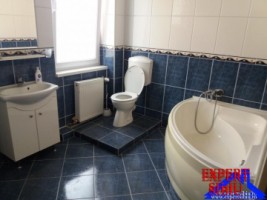 inchiriez-apartament-3-camere-la-casa-nemobilat-zona-calea-coplacii-5