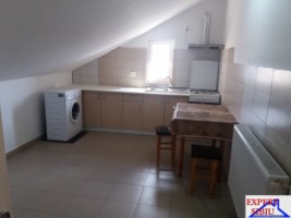 inchiriez-apartament-3-camererecent-renovatzona-calea-gusteritei-3