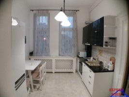 inchiriez-apartament-2-camere-de-lux-la-vila-zona-centrala-10