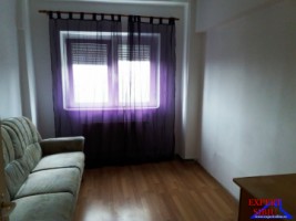 inchiriez-apartament-3-camere-decomandate-zona-ciresica-0