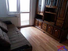 inchiriez-apartament-3-camere-decomandate-zona-ciresica-1