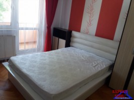 inchiriez-apartament-3-camere-renovatzona-centrala-0