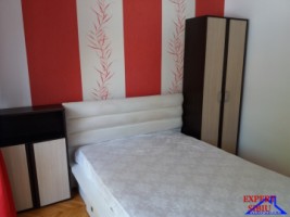 inchiriez-apartament-3-camere-renovatzona-centrala-1