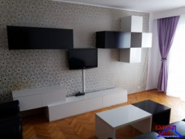 inchiriez-apartament-3-camere-renovatzona-centrala-3