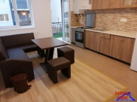 inchiriez-apartament-3-camere-renovatzona-calea-cisnadiei-3