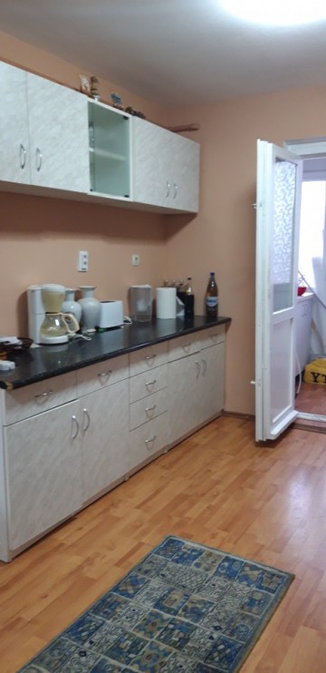 apartament-2-camere-decomandat-etaj-02