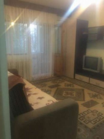 apartament-2-camere-zamca-0