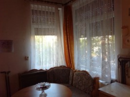 apartament-trei-camere-in-casa-zona-15-noiembrie-0