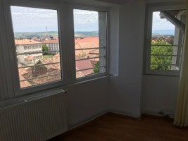 apartament-spatios-pe-doua-nivele-centru-alba-iulia-4