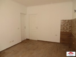 casa-semicentrala-cu-2-apartamente-id-21514-5