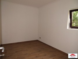 casa-semicentrala-cu-2-apartamente-id-21514-6