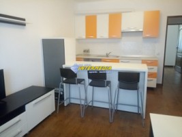 apartament-3-camere-de-inchiriat-cetate-1