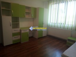 apartament-3-camere-de-inchiriat-cetate-5