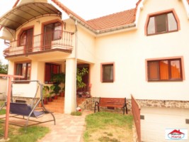 casa-demisol-parter-mansarda-zona-functionarilor-id-21355
