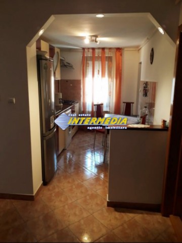apartament-cu-2-camere-de-inchiriat-2